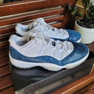 Jordan 11 Retro LowSnake Navy 